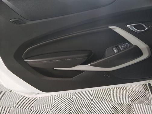 2020 Chevrolet Camaro 1LT