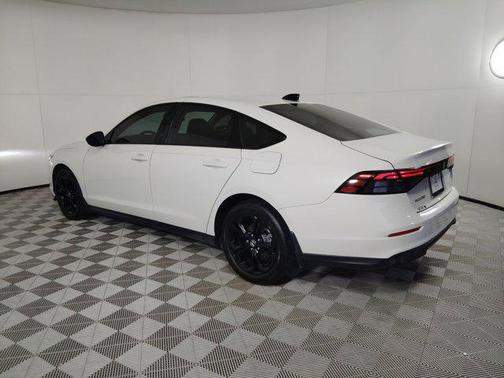 2025 Honda Accord Sport SE 1.5T