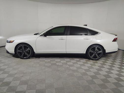 2024 Honda Accord Hybrid Base