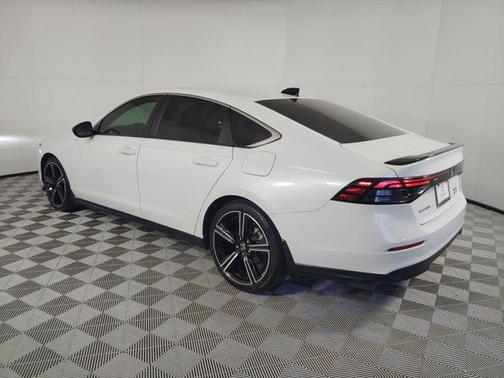 2024 Honda Accord Hybrid Base