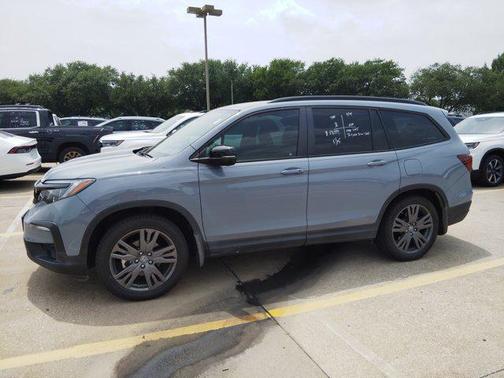 2022 Honda Pilot 2WD Sport