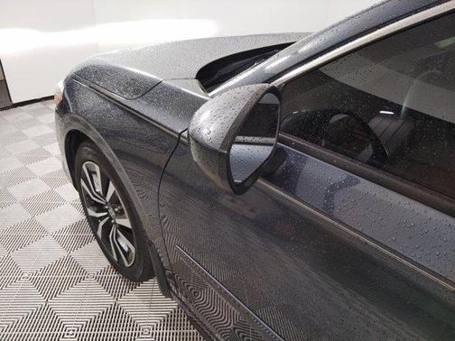 2022 Honda Civic EX-L