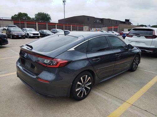 2022 Honda Civic EX-L