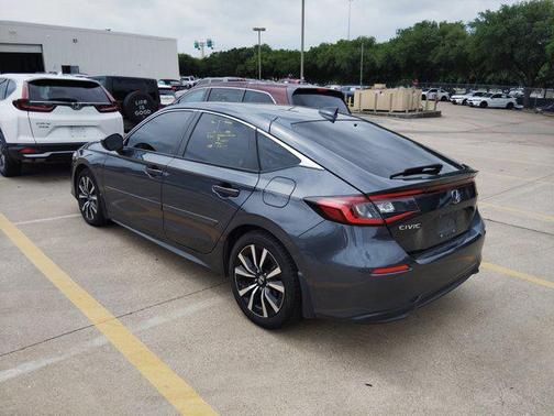 2022 Honda Civic EX-L