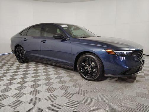 2025 Honda Accord Sport SE 1.5T