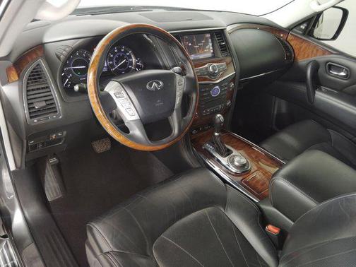 2016 INFINITI QX80 Base