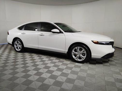 2025 Honda Accord LX 1.5T