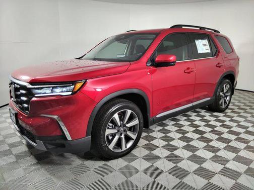 2025 Honda Pilot Touring 8-Passenger