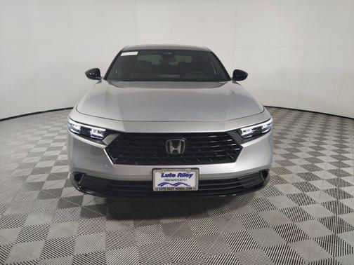 2025 Honda Accord Hybrid Base