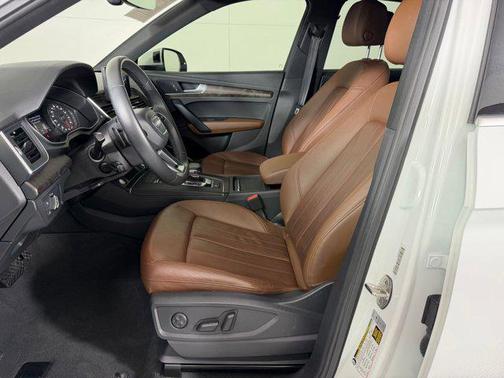 2020 Audi Q5 45 Premium