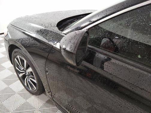 2022 Honda Civic EX-L
