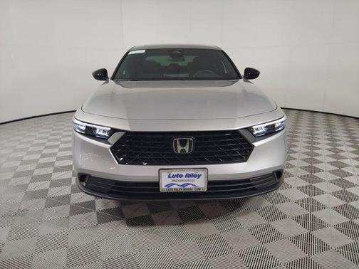 2025 Honda Accord Hybrid Base