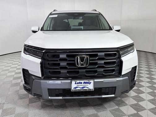 Platinum White Pearl 2026 Honda Pilot EX-L