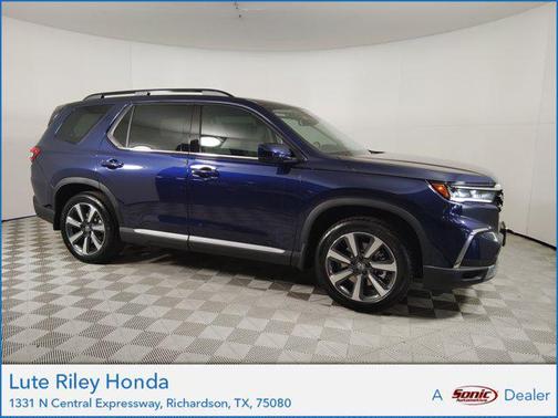 2025 Honda Pilot Touring 8-Passenger