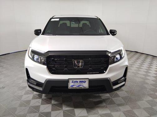 2025 Honda Ridgeline Black