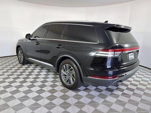 Infinite Black Metallic 2020 Lincoln Aviator Standard
