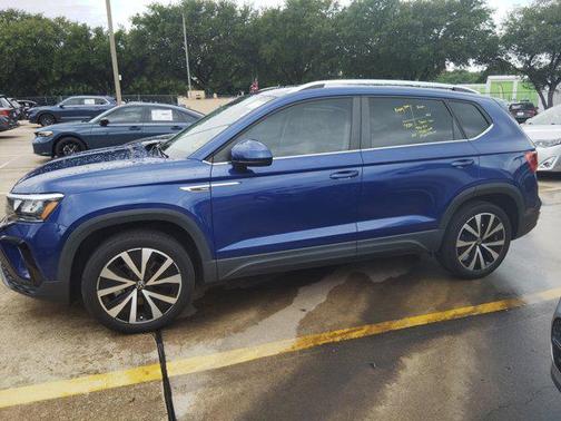 2022 Volkswagen Taos 1.5T SE