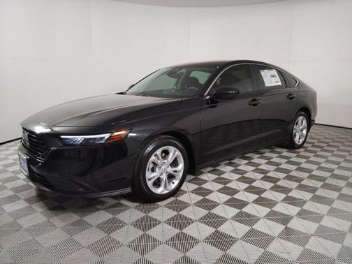 2025 Honda Accord LX 1.5T