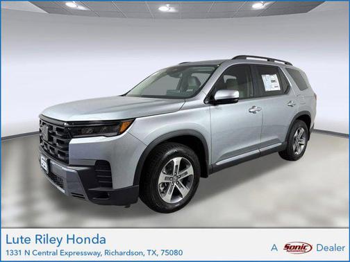 Solar Silver Metallic 2026 Honda Pilot EX-L