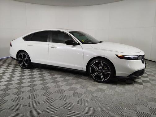 2023 Honda Accord Hybrid Base