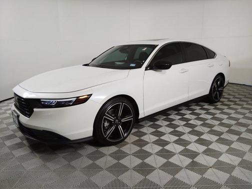 2023 Honda Accord Hybrid Base