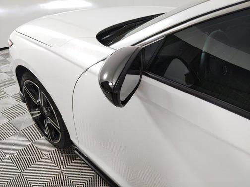 2023 Honda Accord Hybrid Base