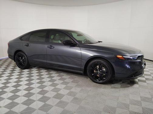 2025 Honda Accord Sport SE 1.5T