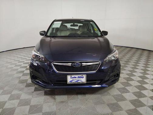 2019 Subaru Impreza 2.0i