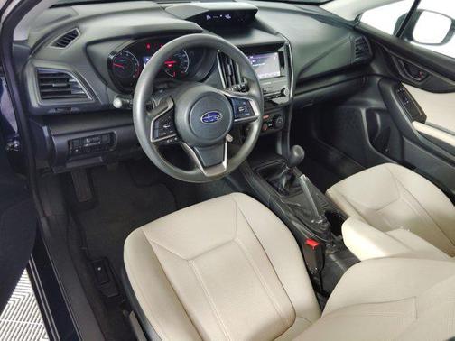 2019 Subaru Impreza 2.0i