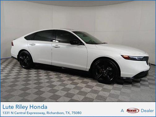 2025 Honda Accord Hybrid Base