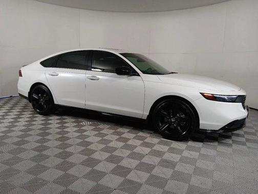 2025 Honda Accord Hybrid Base