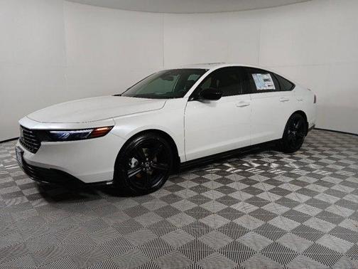 2025 Honda Accord Hybrid Base