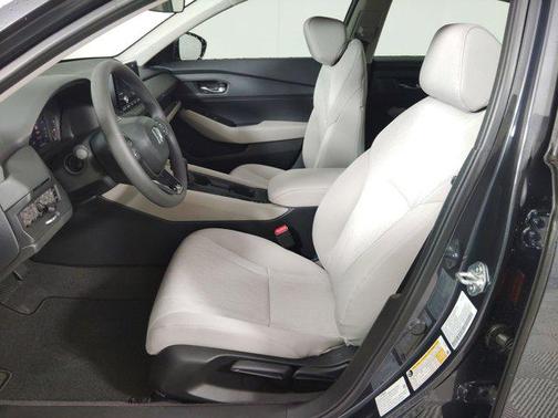 2025 Honda Accord LX 1.5T
