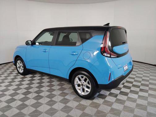 2023 Kia Soul S