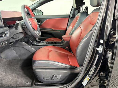 Aurora Black Pearl 2025 Kia K4 GT-Line Turbo