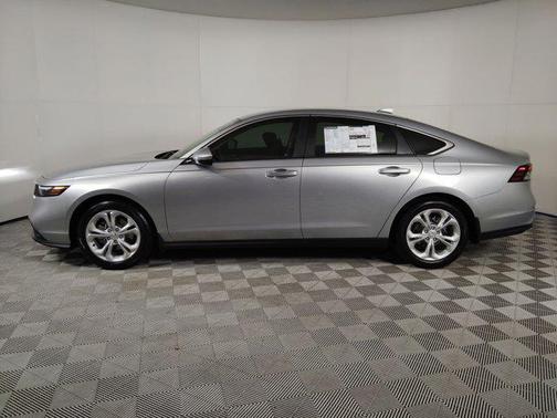 2025 Honda Accord LX 1.5T