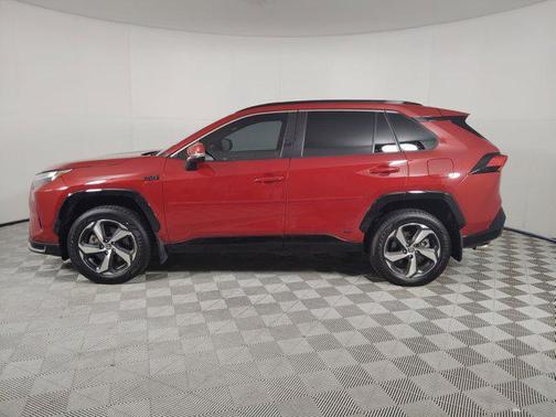 2022 Toyota RAV4 Prime SE