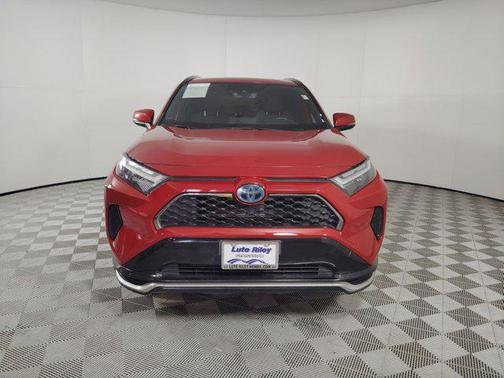 2022 Toyota RAV4 Prime SE