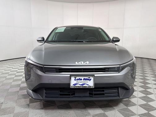 Steel Gray 2025 Kia K4 LXS