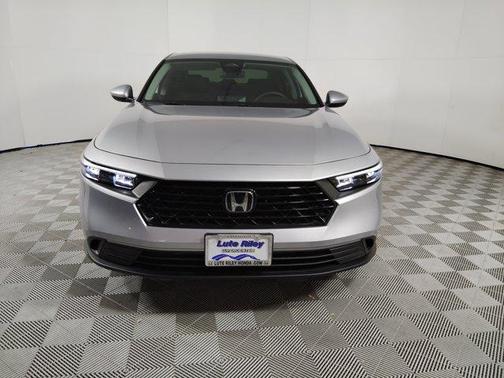 2025 Honda Accord LX 1.5T