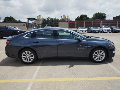 2020 Chevrolet Malibu FWD LT