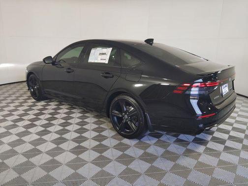 2025 Honda Accord Hybrid Base