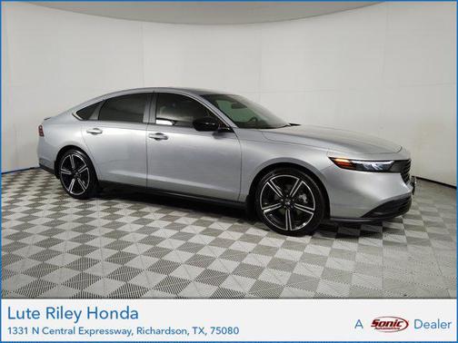 2025 Honda Accord Hybrid Base