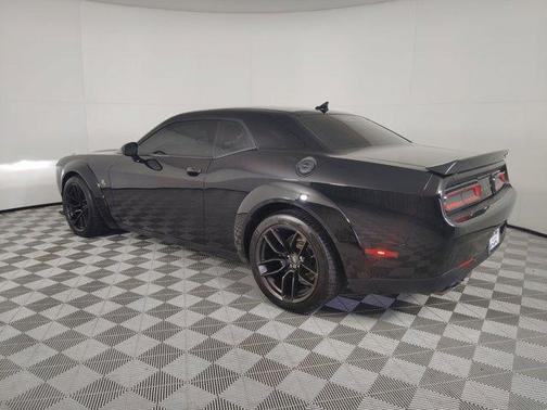 2022 Dodge Challenger R/T Scat Pack Widebody