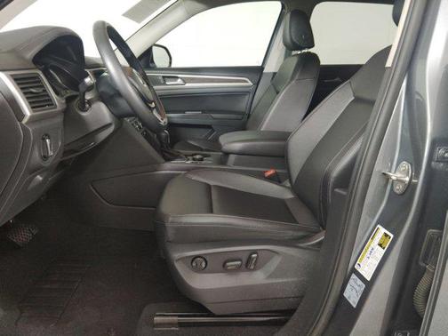 2020 Volkswagen Atlas 3.6L SE w/Technology