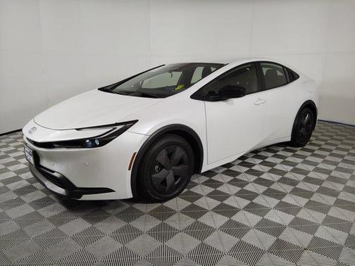 2023 Toyota Prius LE