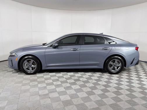 Everlasting Silver 2023 Kia K5 LXS