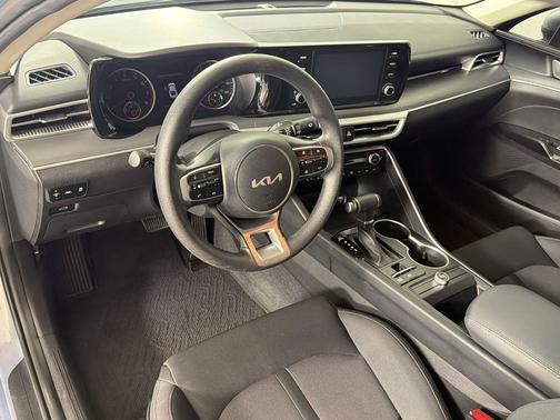 Everlasting Silver 2023 Kia K5 LXS