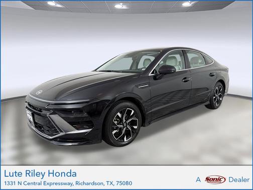Abyss Black 2025 Hyundai SONATA SEL