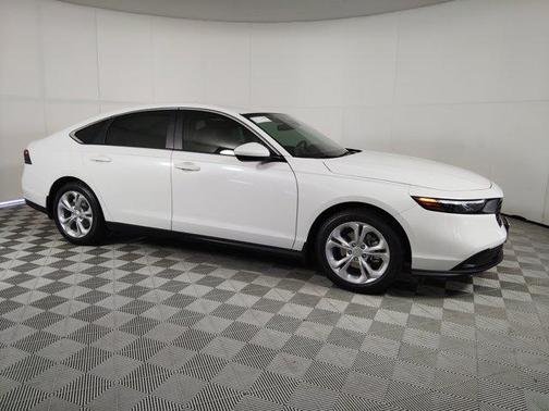 2025 Honda Accord LX 1.5T
